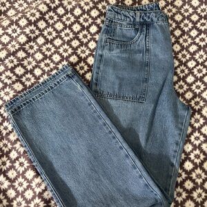 Forever 21 cargo jeans, denim, not sold at forever 21 anymore. Size 27